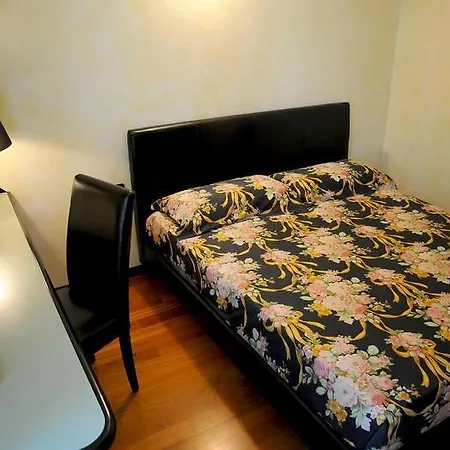 فندق مبيت وإفطار Lucia's House